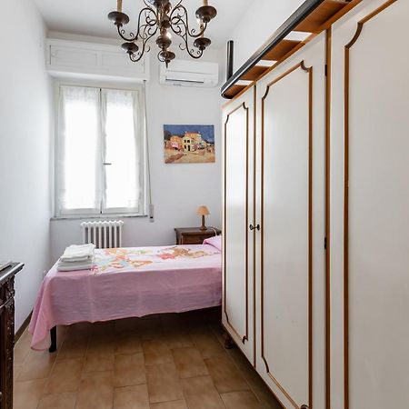 Central Station Terrace Apartment Near The Sea Pescara Exteriör bild