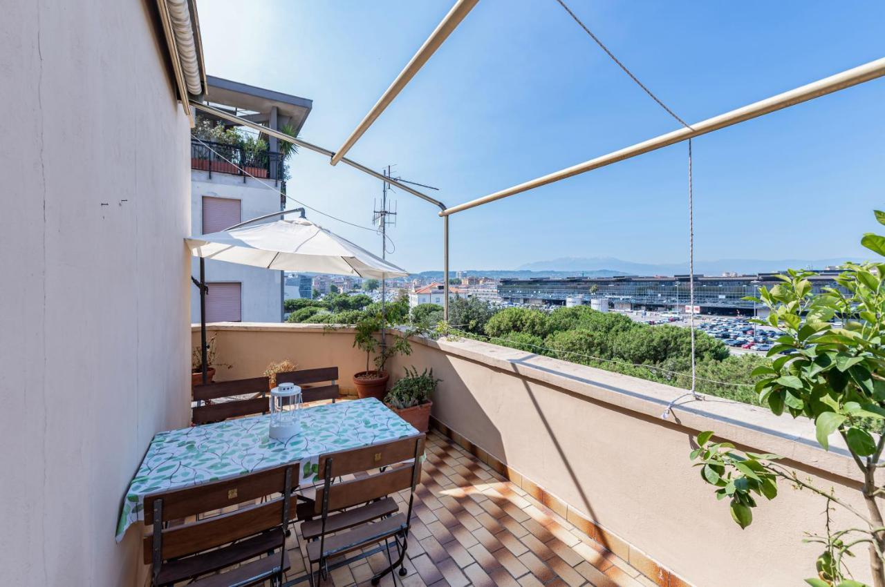 Central Station Terrace Apartment Near The Sea Pescara Exteriör bild