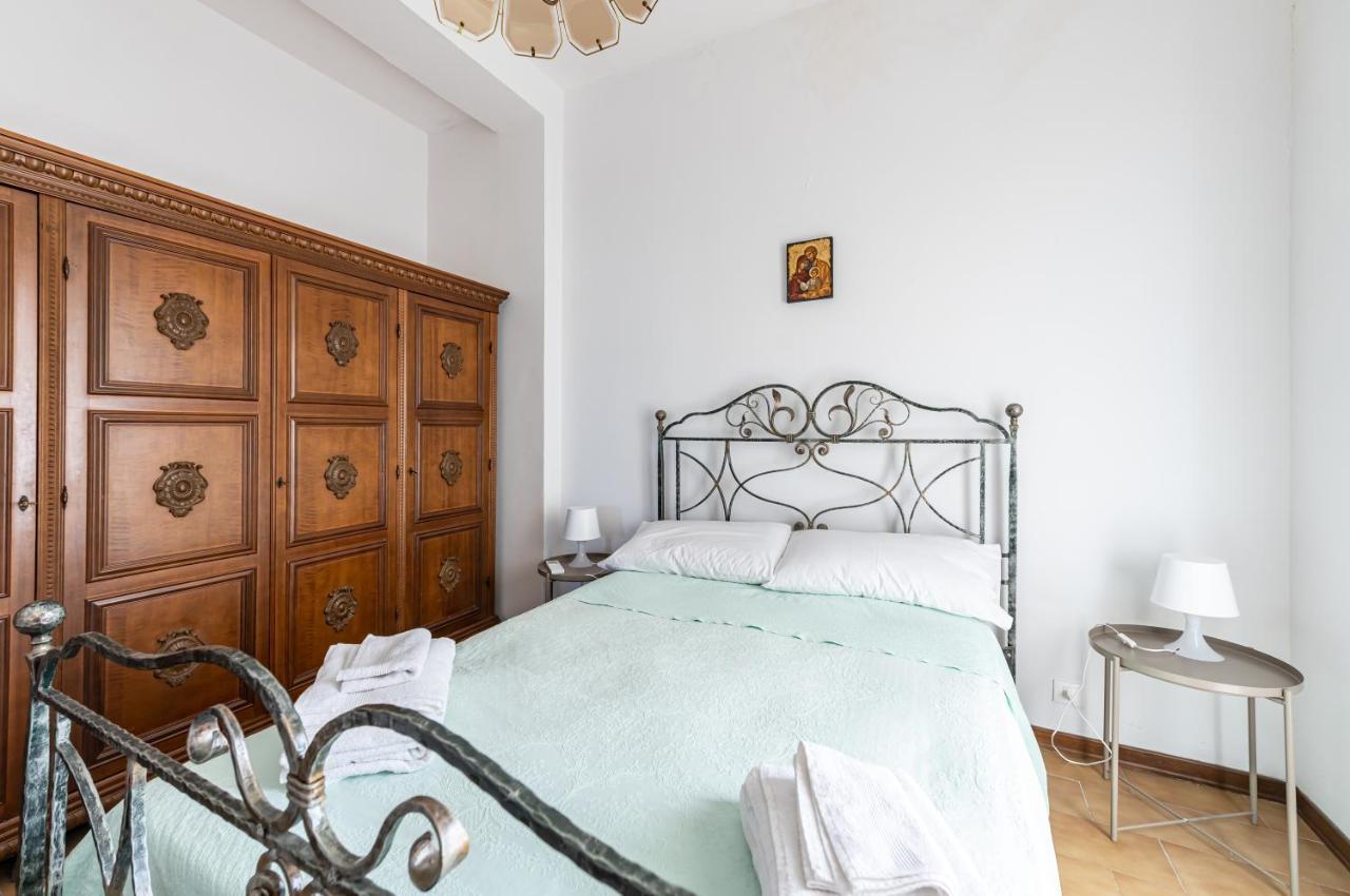 Central Station Terrace Apartment Near The Sea Pescara Exteriör bild